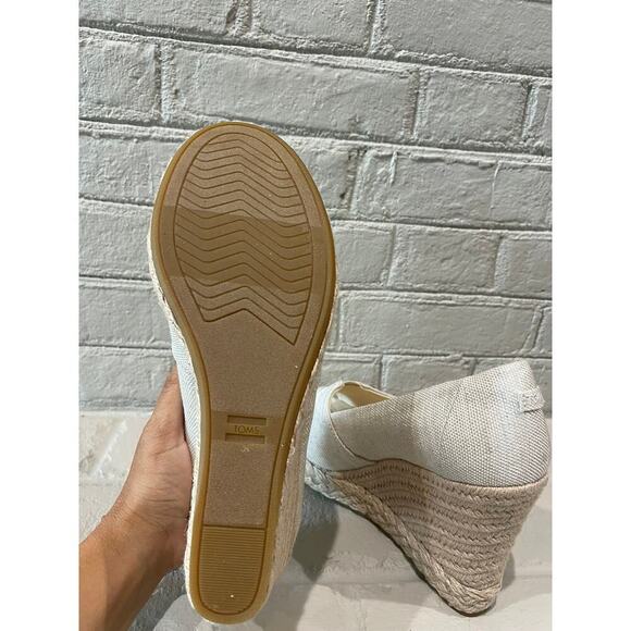 TOMS Michelle Wedge Pump NWOT 11 - Picture 8 of 9